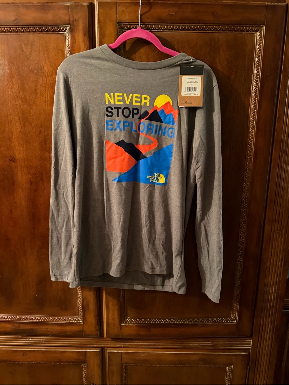 The North Face kids Never Stop Exploring' Gray Graphic Long-Sleeve Tee